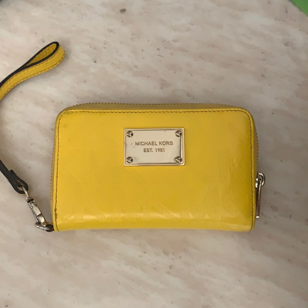 Michael Kors jet set wallet